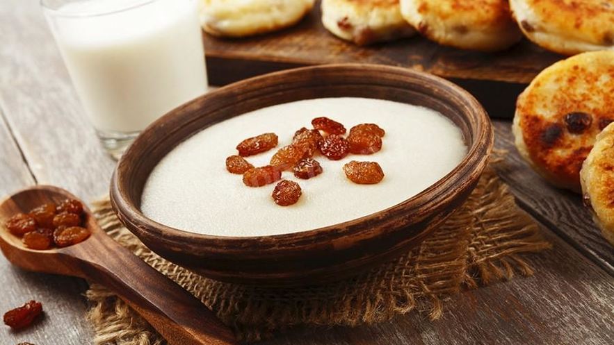 Рецепт жидкой манной каши на молоке в мультиварке