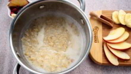 Рецепт датской овсянки с кусочками фруктов