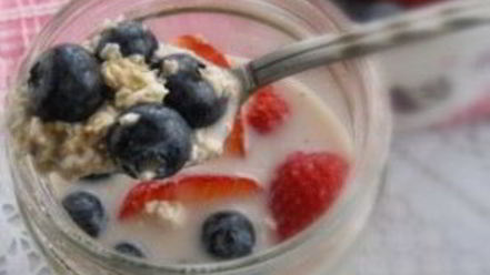 Рецепт ленивой овсянки в банке