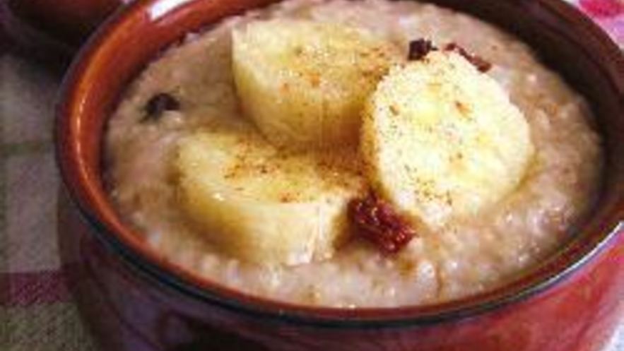 Рецепт овсяной каши с бананами и корицей