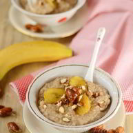 Рецепт Овсяной каши с бананами и орехами