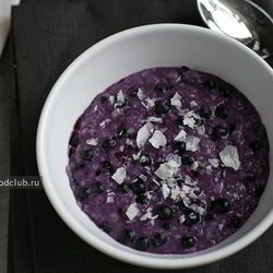 Рецепт Овсяной каши с черникой