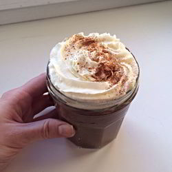 Рецепт Овсяной каши с шоколадом и взбитыми сливками