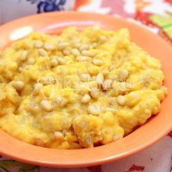 Рецепт Овсяной каши с тыквой и кедровыми орешками