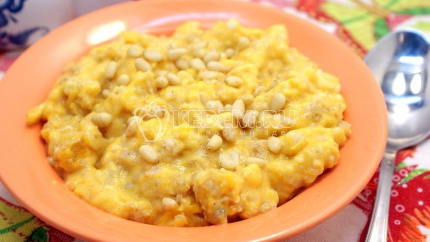 Рецепт овсяной каши с тыквой и кедровыми орешками