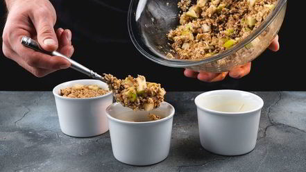 Рецепт запеченной овсяной каши с яблоками и орехами