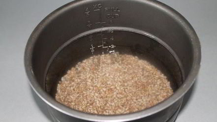 Рецепт перловой каши на воде со сливочным маслом в мультиварке