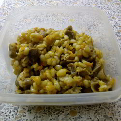 Рецепт Перловой каши с куриными желудками в мультиварке