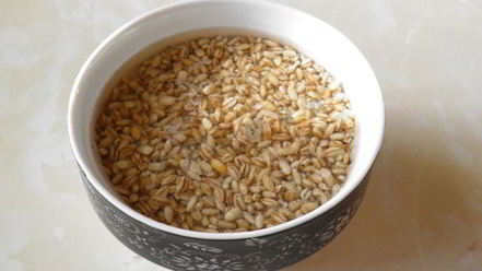 Рецепт перловой каши с мясом в мультиварке