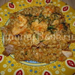 Рецепт Перловой каши с томатом и курицей из мультиварки