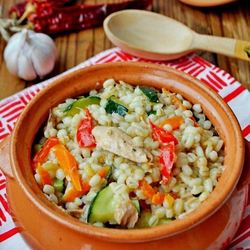 Рецепт Перловой каши с тунцом и овощами