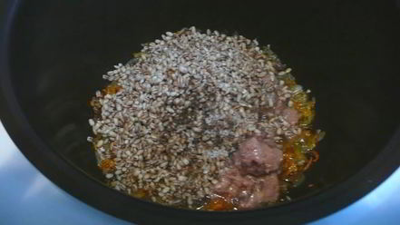 Рецепт перловки с тушенкой в мультиварке