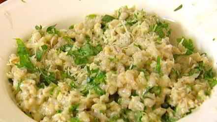 Рецепт перловки с зеленью и сыром