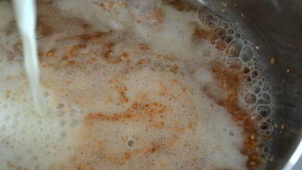 Рецепт пшеничной каши с томлеными яблоками