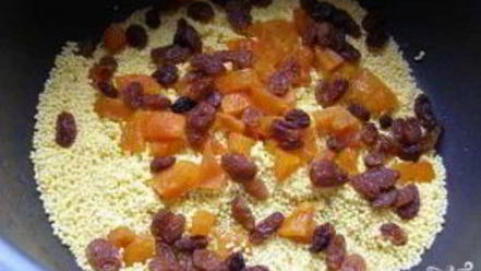 Рецепт пшенной каши с изюмом и курагой