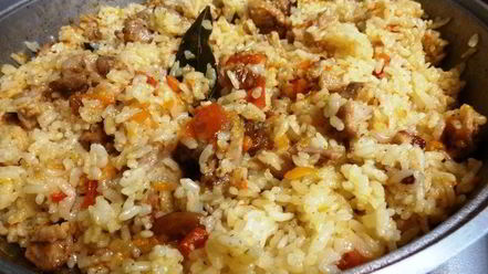 Рецепт рисовой каши ароматной с мясом и яблоками