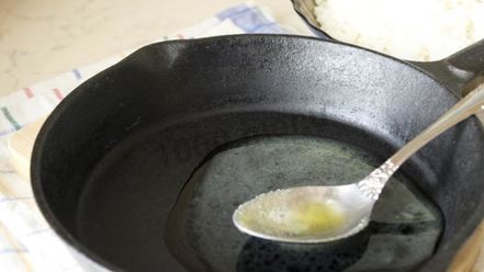 Рецепт рисовой каши на воде с топленым маслом