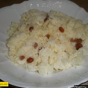 Рецепт Рисовой каши с изюмом в мультиварке на молоке