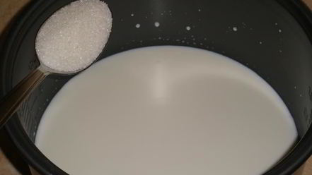 Рецепт рисовой каши с изюмом в мультиварке на молоке