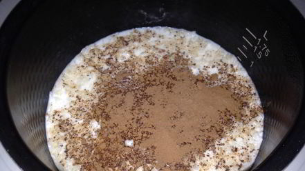 Рецепт рисовой каши с какао и взбитыми сливками