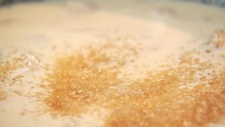 Рецепт рисовой каши с ревенем и тосты с кремом из ревеня