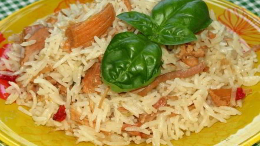 Рецепт рисовой каши с тушенкой