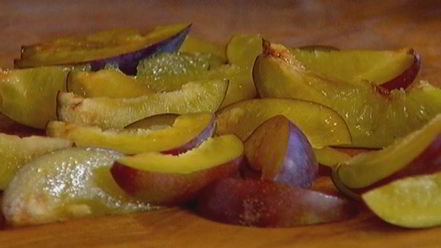 Рецепт рисовой каши со сливами и мускатным орехом