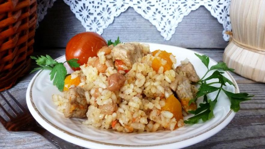 Рецепт рисовой каши со свининой и тыквой