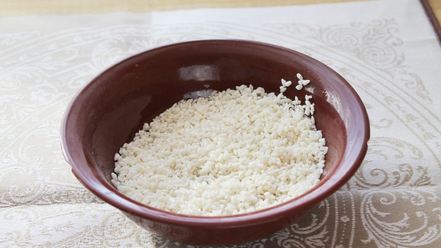 Рецепт рисовой каши в духовке в горшочке на молоке