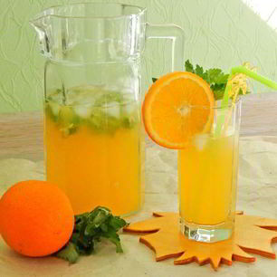 Рецепт Апельсинового напитка с мелиссой