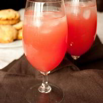 Арбузно-имбирный напиток