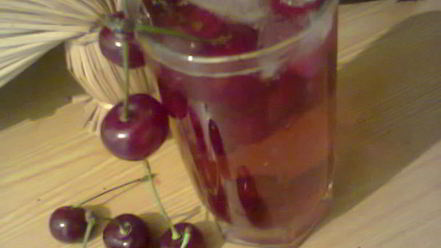 Рецепт холодного чая с вишней