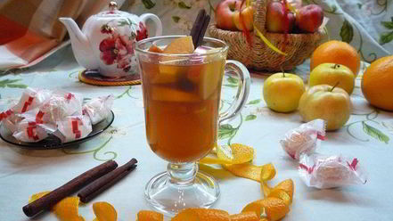 Рецепт яблочного чая с апельсином и корицей