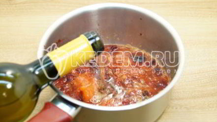 Рецепт глинтвейна из белого вина с апельсином и клюквой