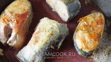 Рецепт кеты в ароматном соусе глинтвейн