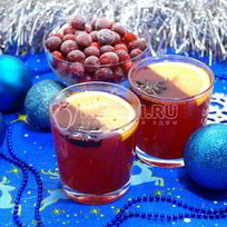 Клюквенный безалкогольный глинтвейн