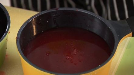 Рецепт киселя из клюквы с тропическими фруктами