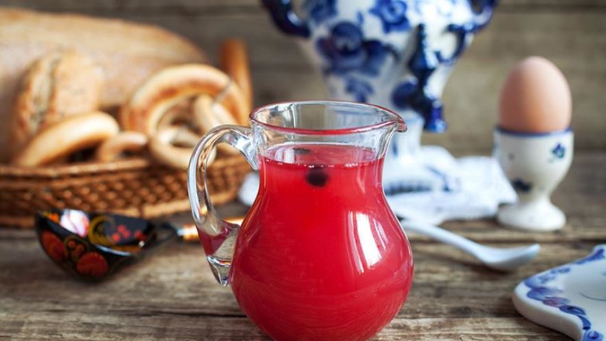 Рецепт киселя из вишни, клубники и черноплодной рябины в мультиварке