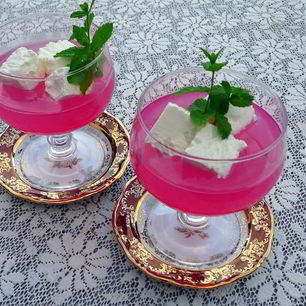 Рецепт Санде Маркиз — киселя с мороженым