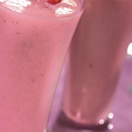 Рецепт Клубнично-бананового коктейль