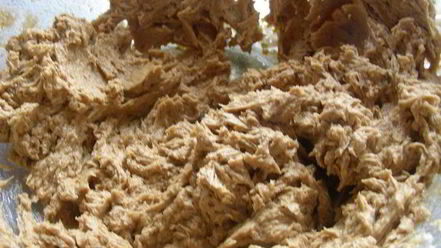 Рецепт хрустящих кофейных печений с шоколадом и грецкими орехами