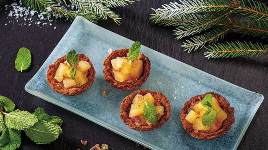 Рецепт корзиночек с кофе и ананасами