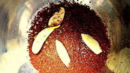 Рецепт пикантного кофе с чесноком