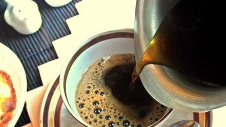 Рецепт пикантного кофе с чесноком