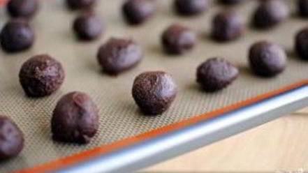 Рецепт шоколадных трюфелей с корицей и кофе