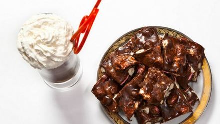 Рецепт кофейного коктейля с персиками