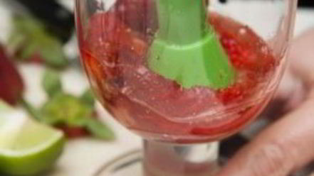 Рецепт коктейля клубничнаи маргариты