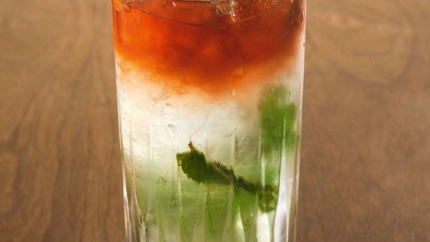 Рецепт коктейля квинс-парк-свизл