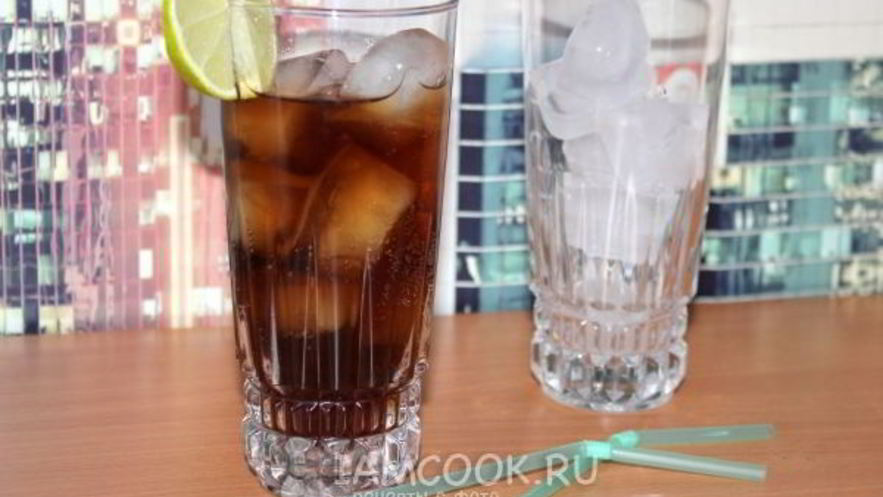 Рецепт коктейля ром кола