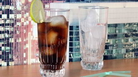 Рецепт коктейля ром кола